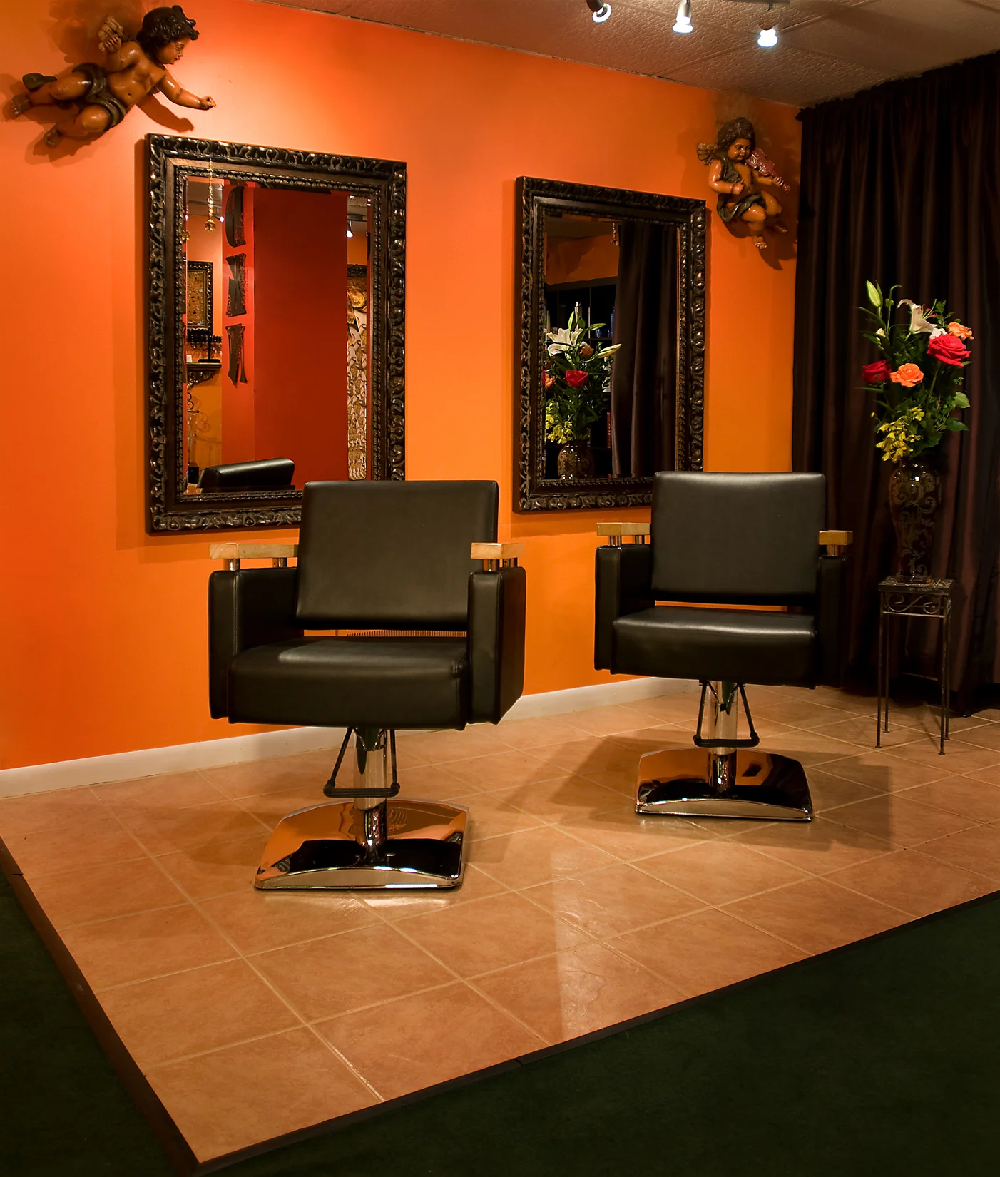 DKN Salon interior